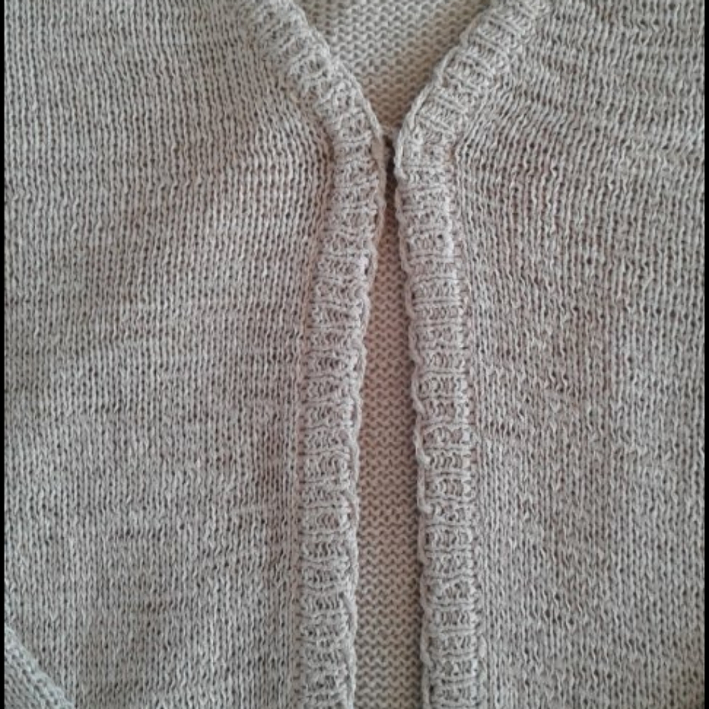 Cardigan - Picture 3 of 4